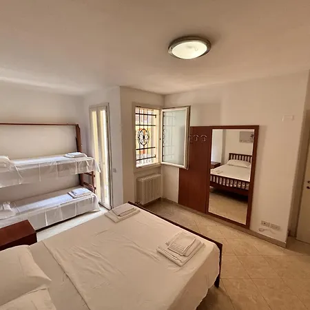 3 Min To With Patio Ac - Il Lupo Affitta Cattolica