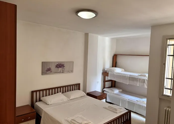 3 Min To With Patio Ac - Il Lupo Affitta カットーリカ