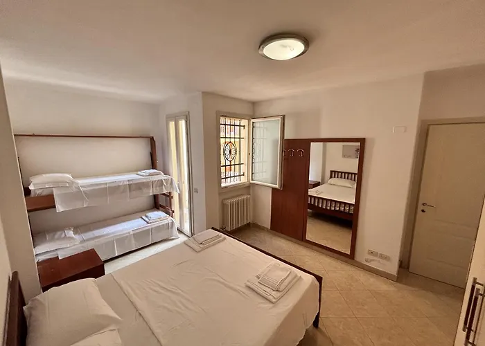 3 Min To With Patio Ac - Il Lupo Affitta Cattolica