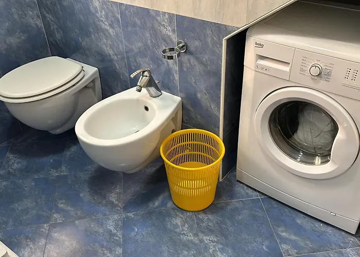 Apartmán 3 Min To With Patio Ac - Il Lupo Affitta Cattolica