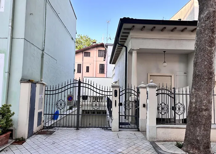 3 Min To With Patio Ac - Il Lupo Affitta Cattolica